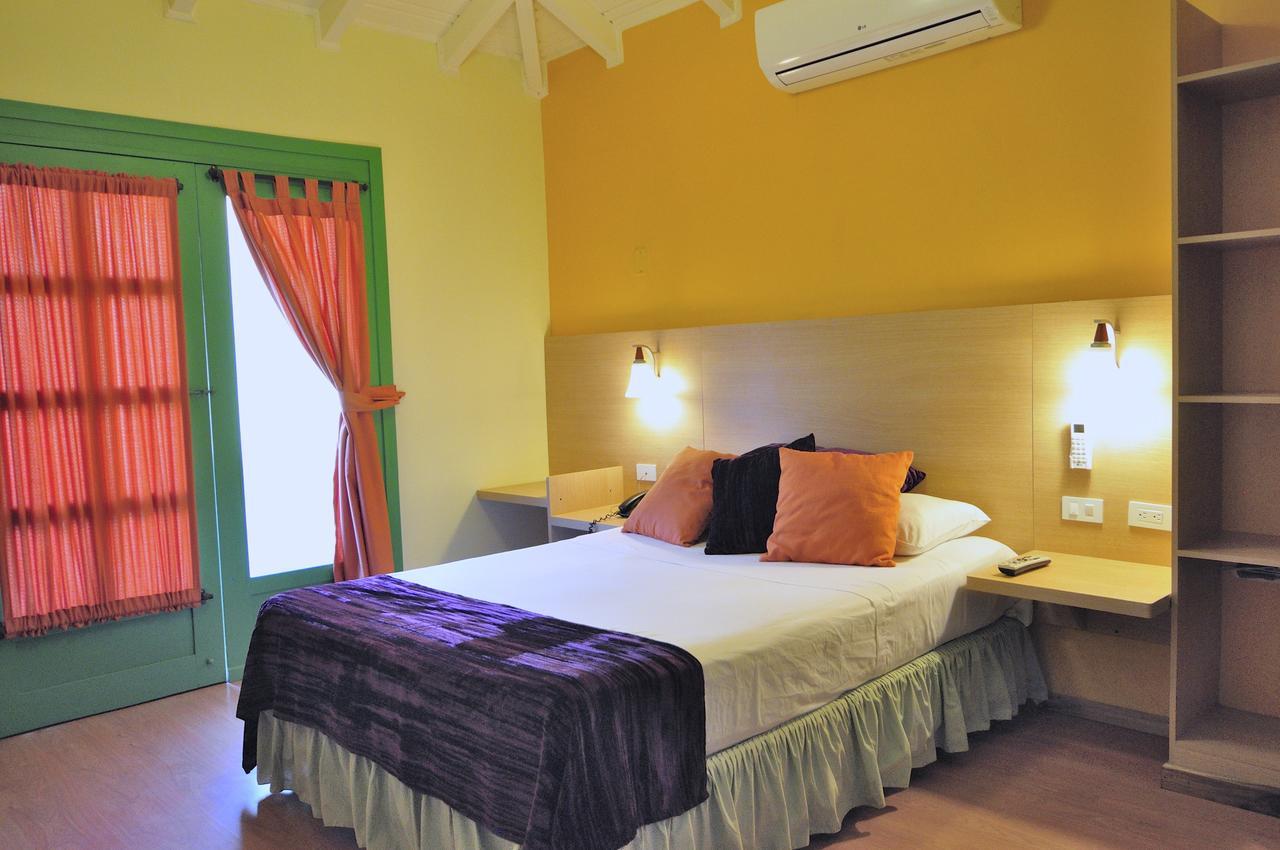 Hosteria Canoa Buitenkant foto